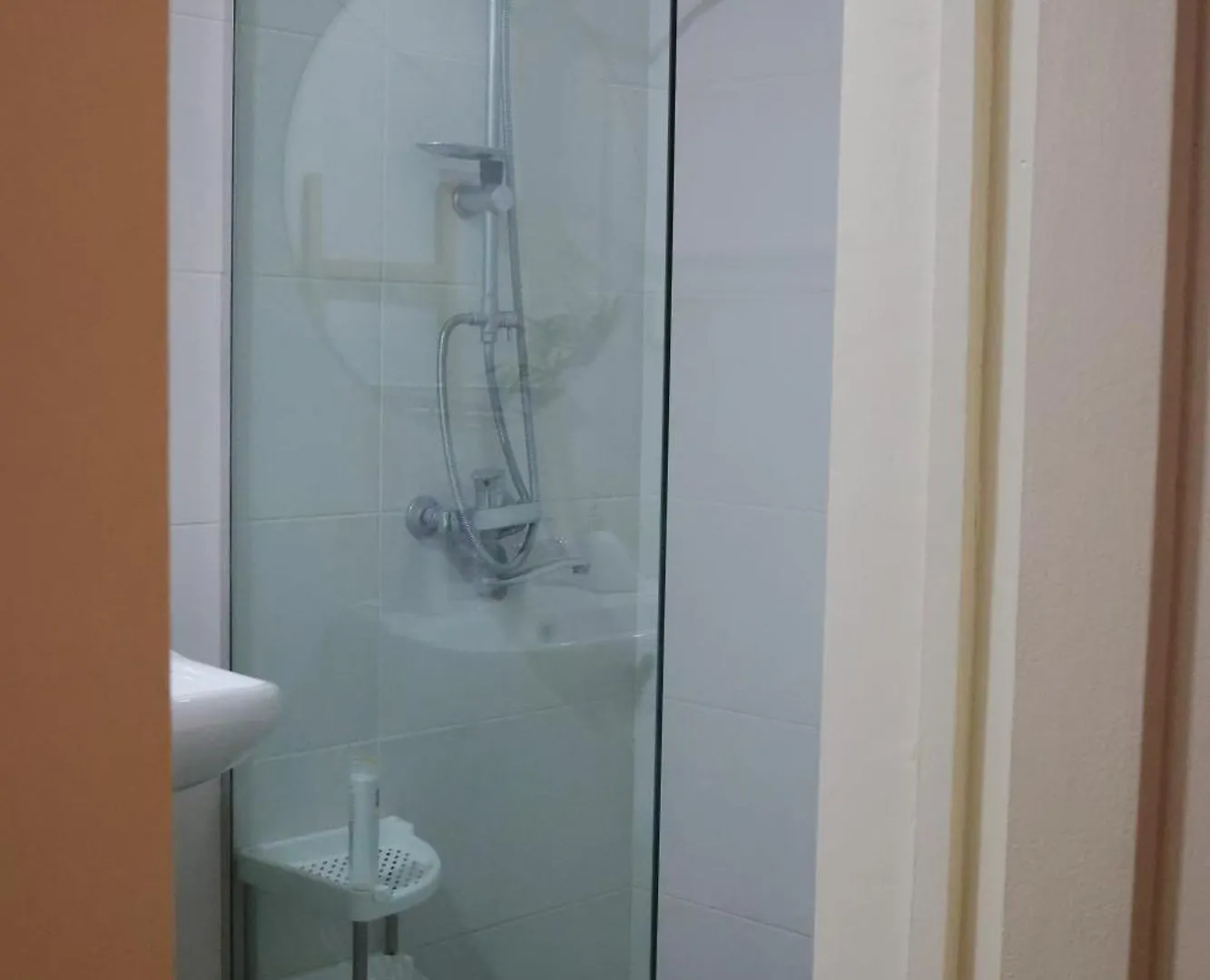 Cozy & Bright Apartment In The Heart Of Tbilisi